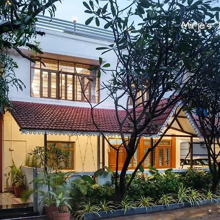 Mirje'S Deck - Homestay - Family Rooms Kolhapur Exterior photo